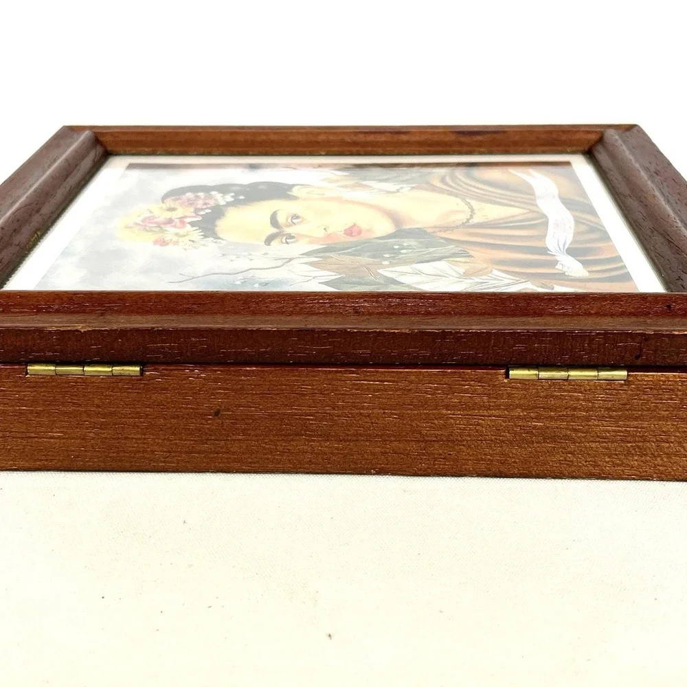 Frida Kahlo Wooden Key Box Wall Mount Storage Cabinet 5 Hooks Frame